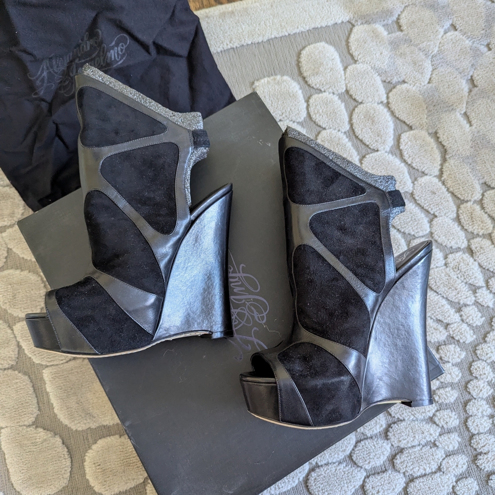 Alejandro Ingelmo NIGHTHAWK Black Wedge Heels